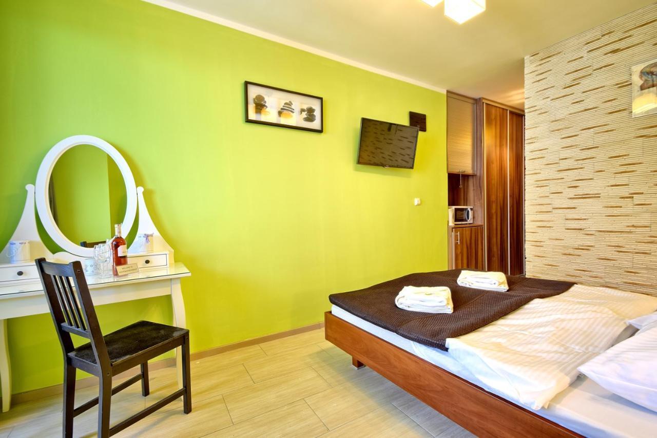 Sea-View Apartamenty Slavia 米兹多洛杰 外观 照片