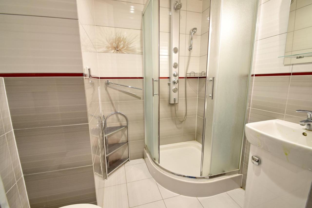 Sea-View Apartamenty Slavia 米兹多洛杰 外观 照片